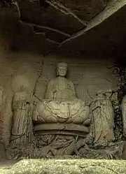 释迦摩尼和玉皇大帝共同相处，三教合一